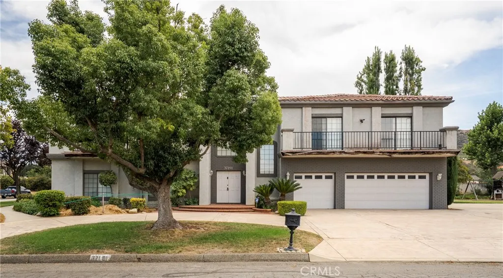 main property photo 1