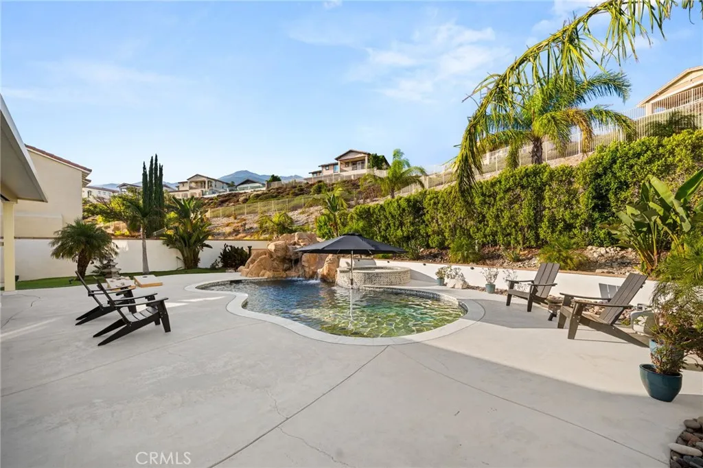 main property photo 68