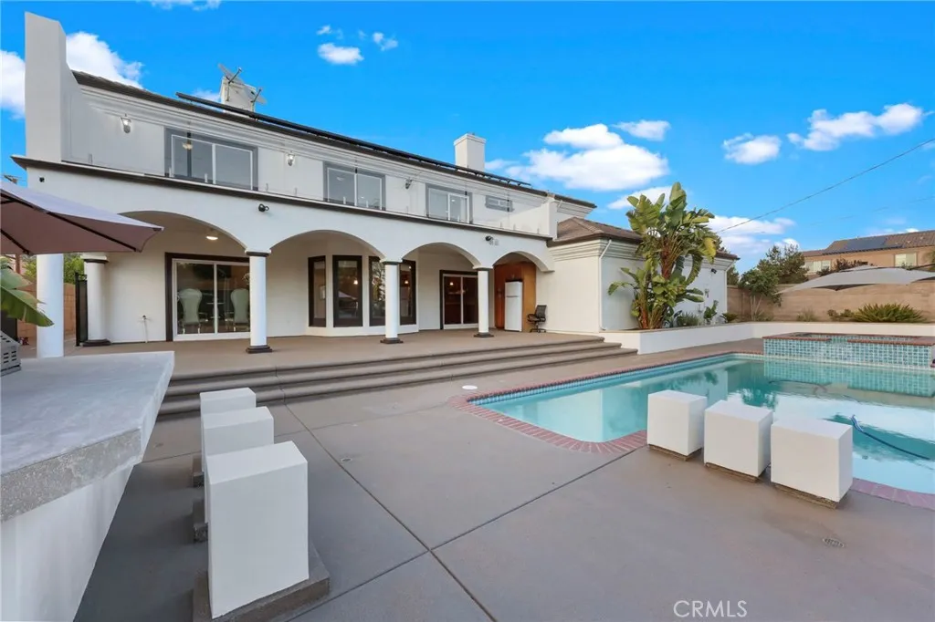 main property photo 39