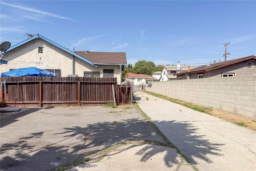 main property photo 61