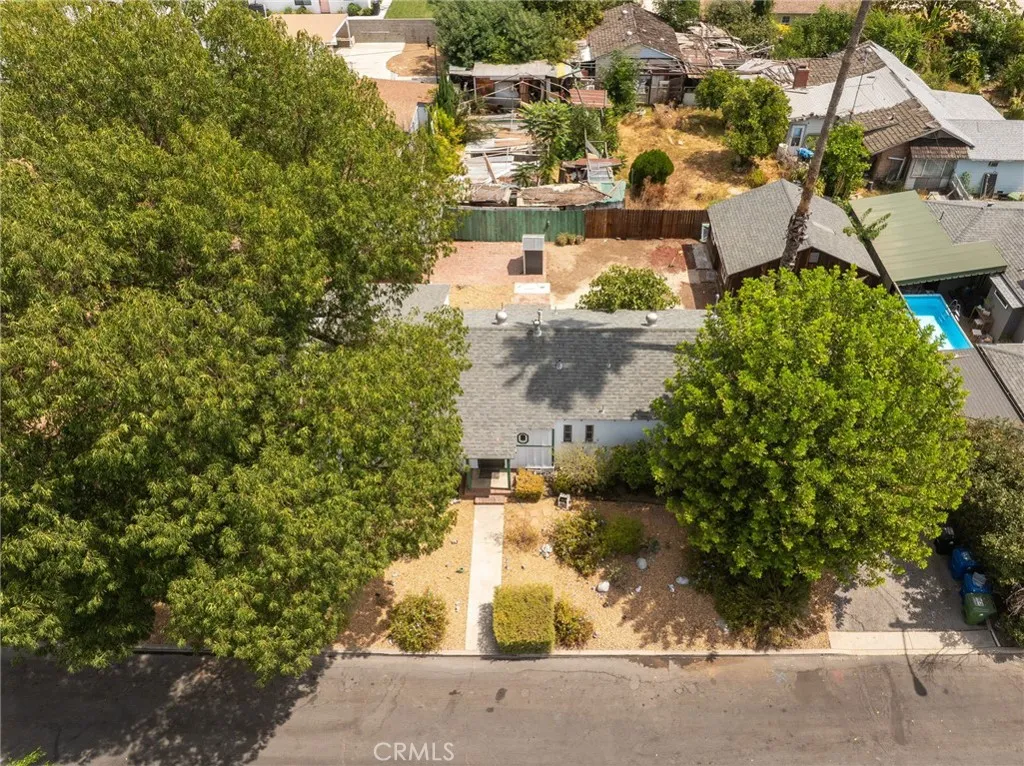 main property photo 44