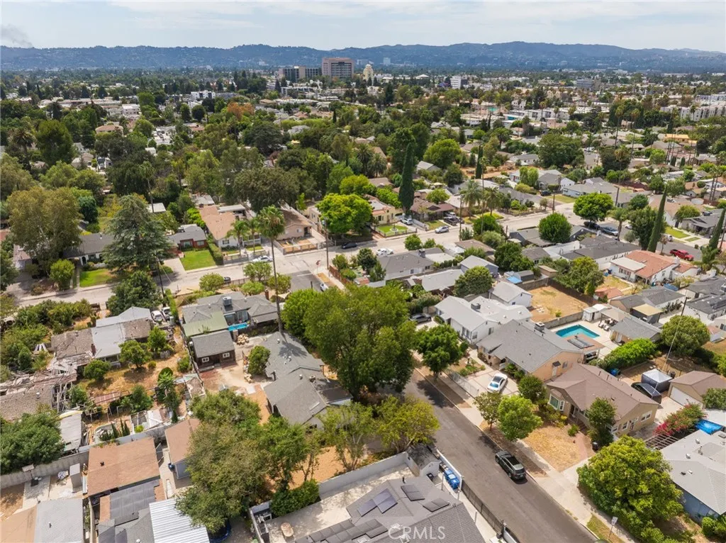 main property photo 54