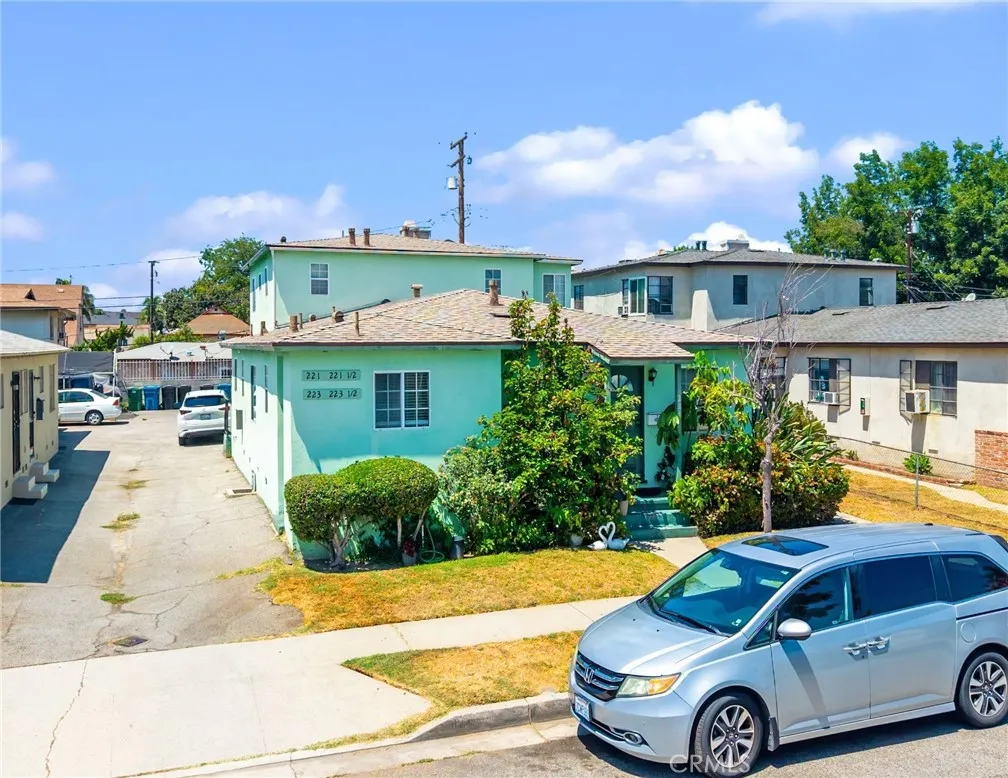 main property photo 15