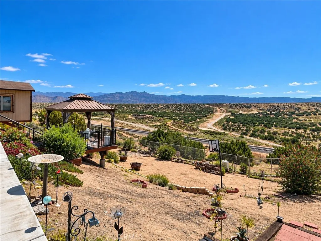 main property photo 14