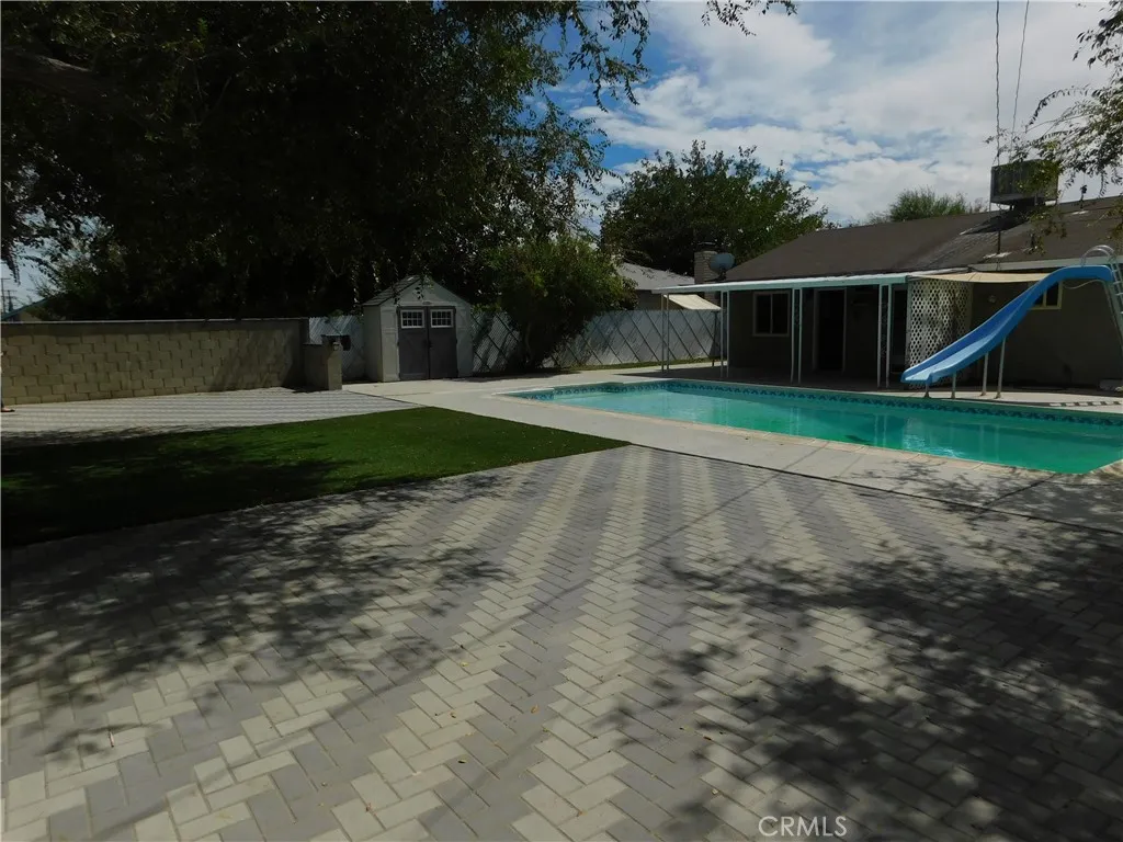 main property photo 51