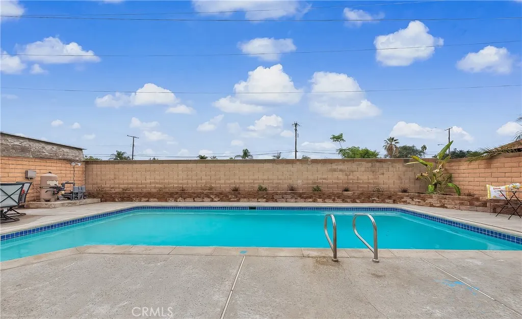 main property photo 73