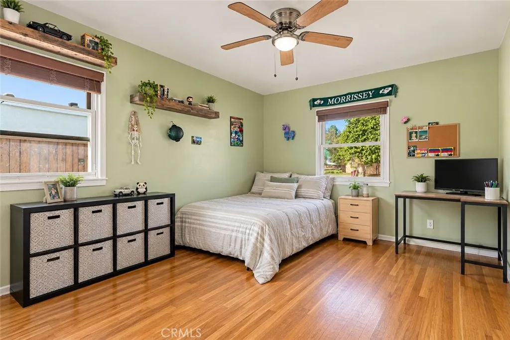 main property photo 17