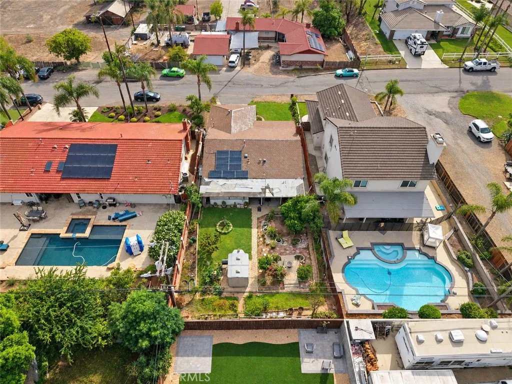 main property photo 51