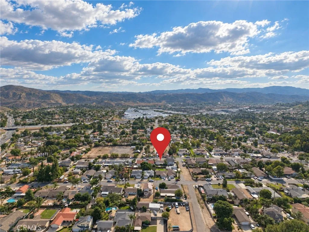 main property photo 59