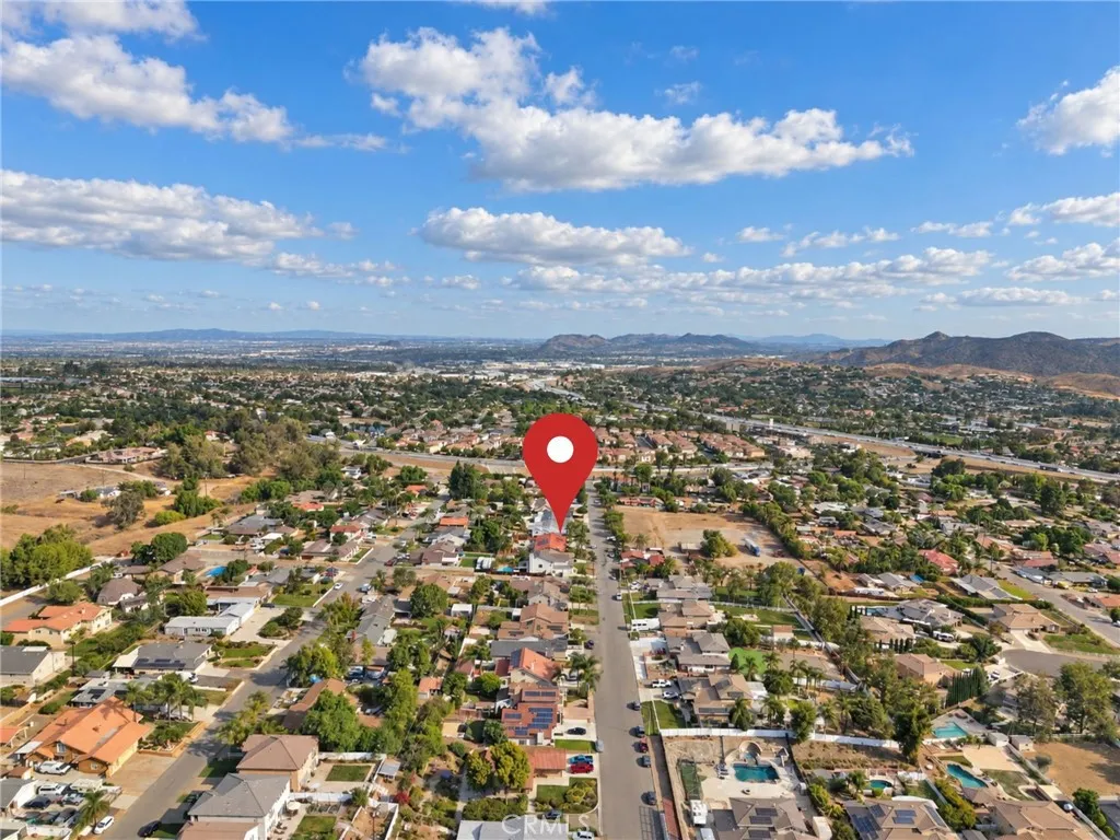 main property photo 60