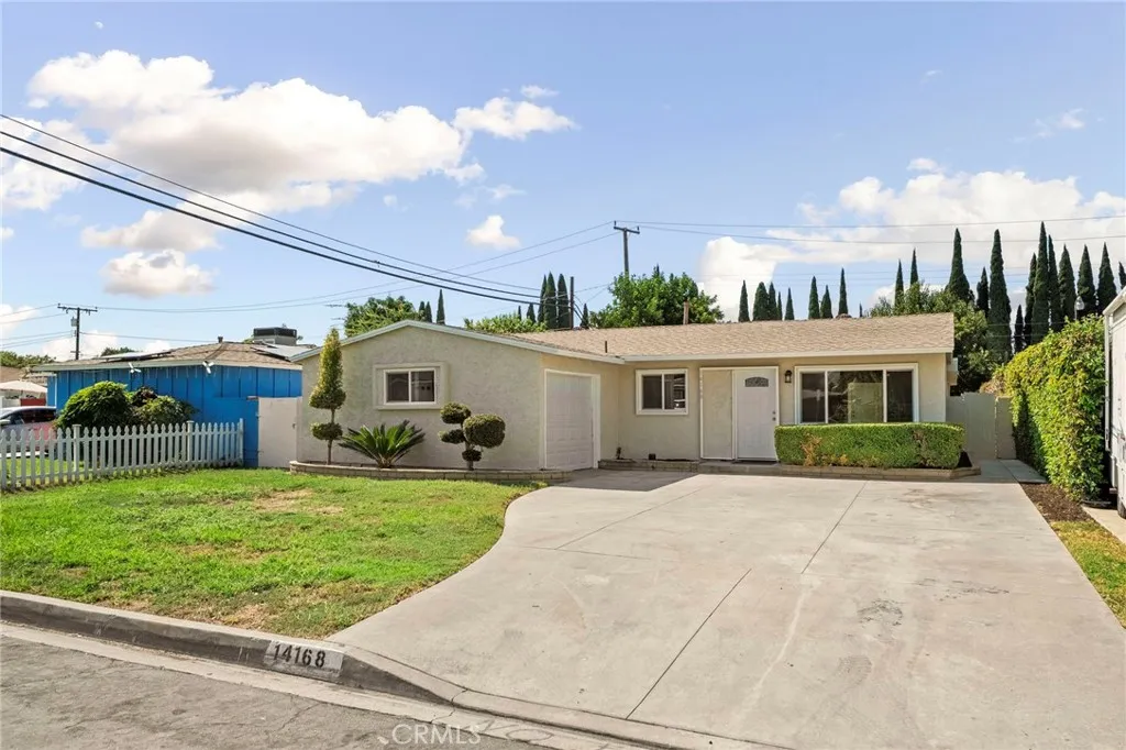 main property photo 0