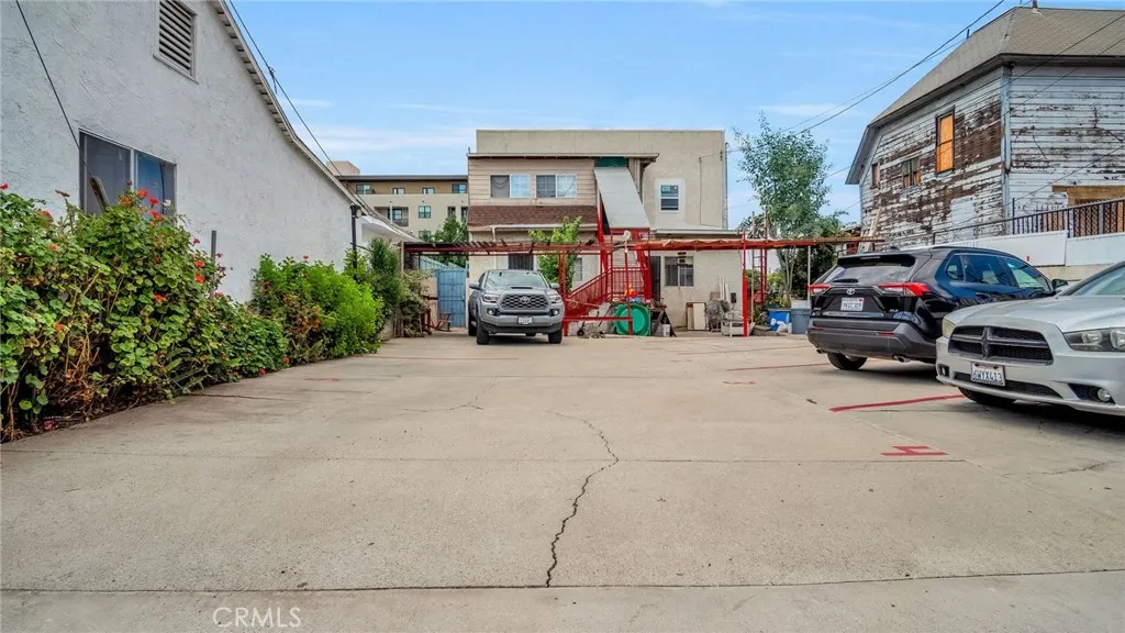 main property photo 22