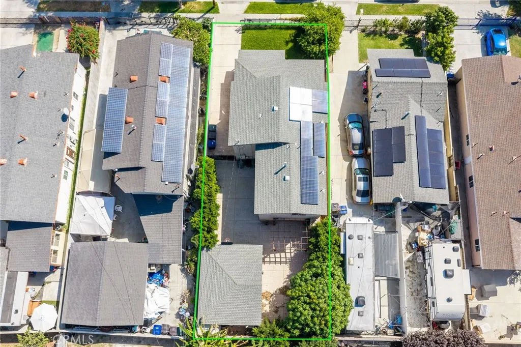 main property photo 40