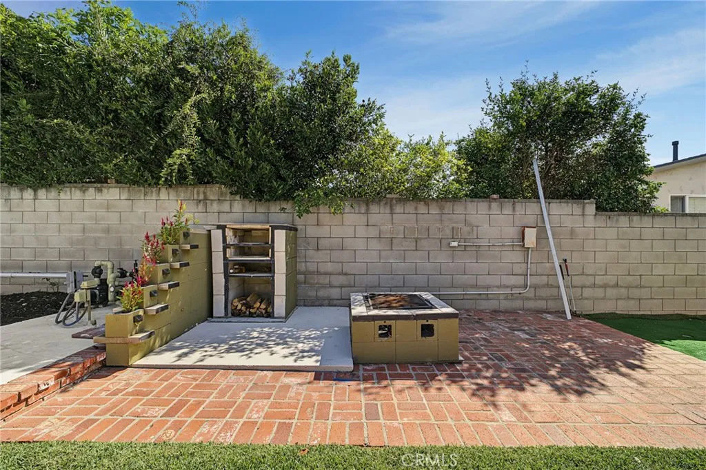 main property photo 49
