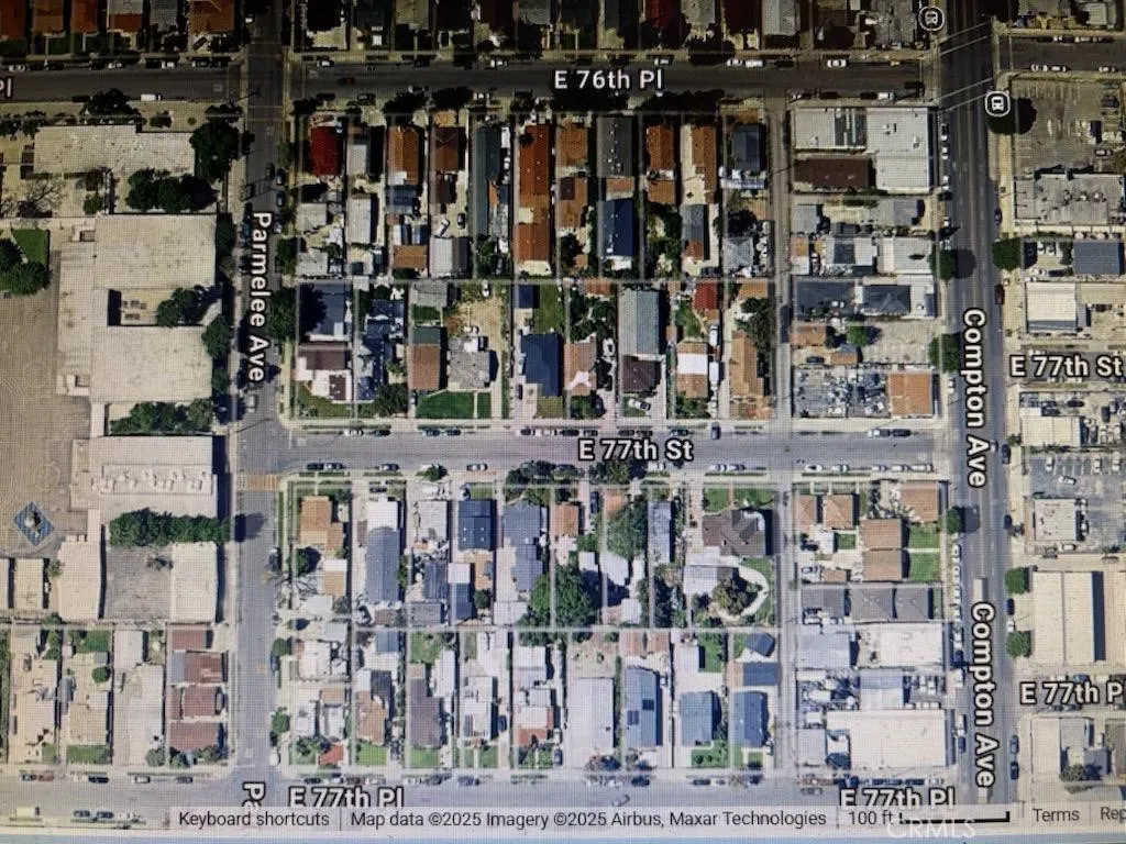 main property photo 8