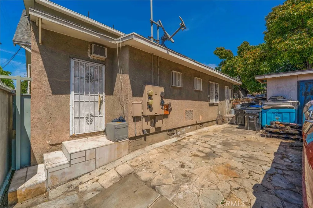 main property photo 35