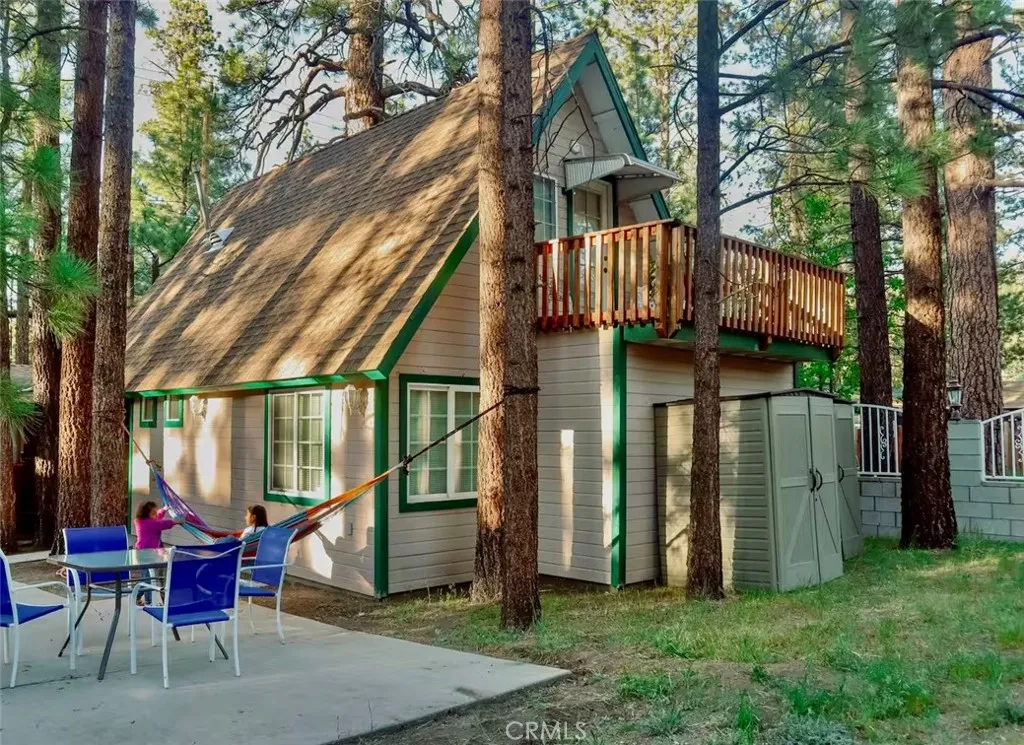 main property photo 10