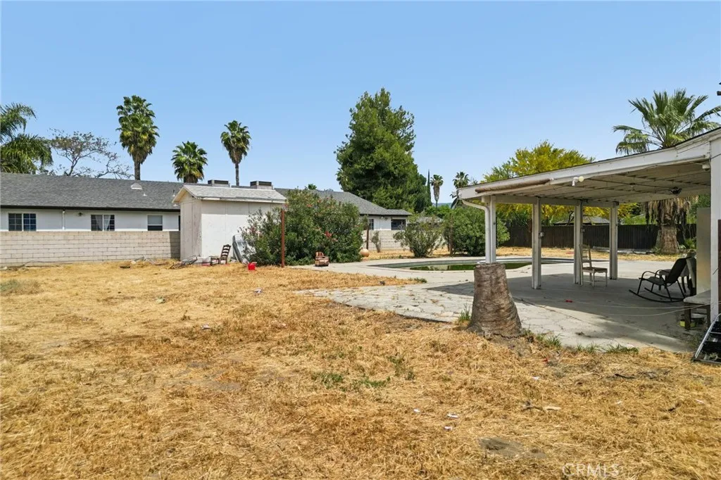 main property photo 41