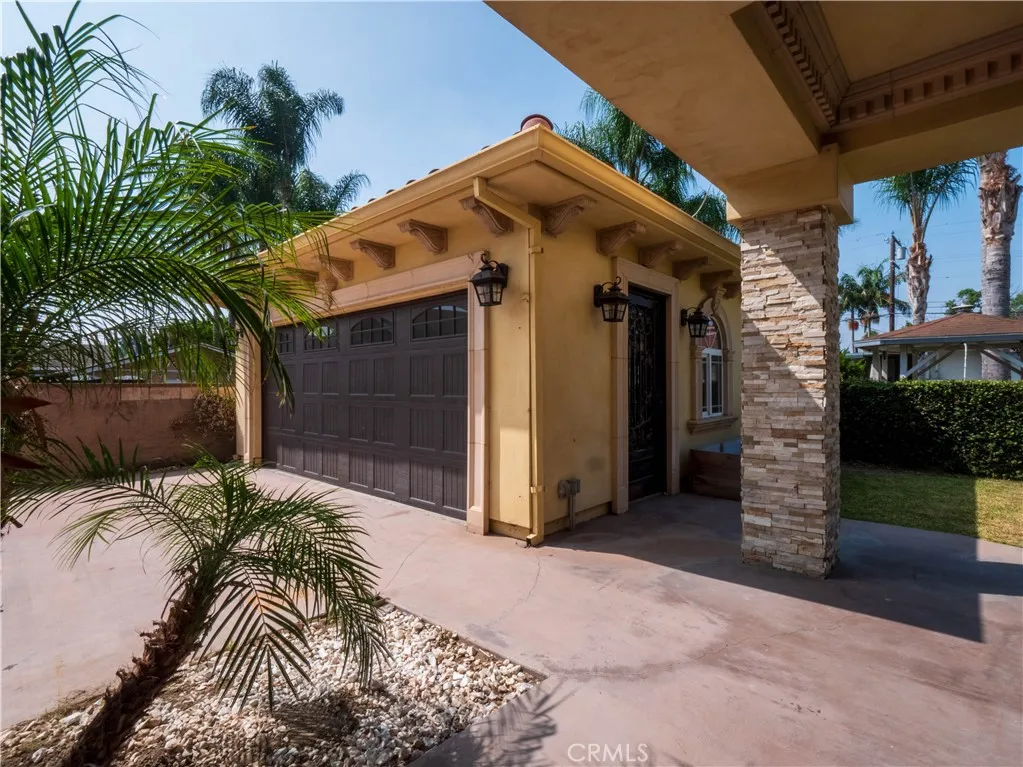 main property photo 49