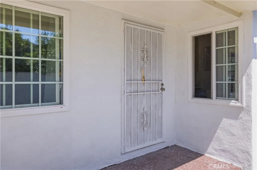 main property photo 17