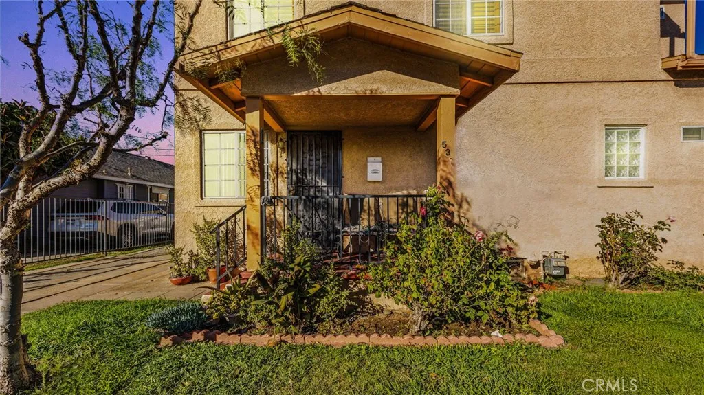 main property photo 11