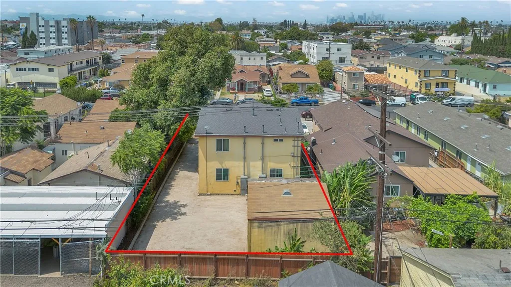 main property photo 41