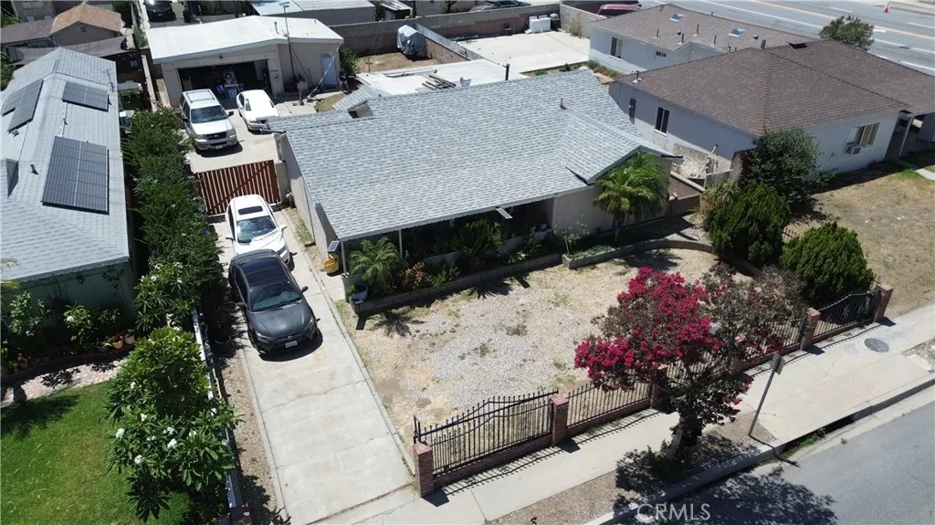main property photo 48