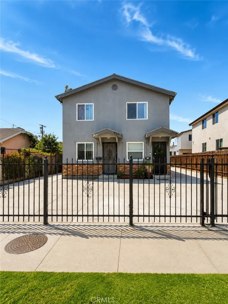main property photo 9