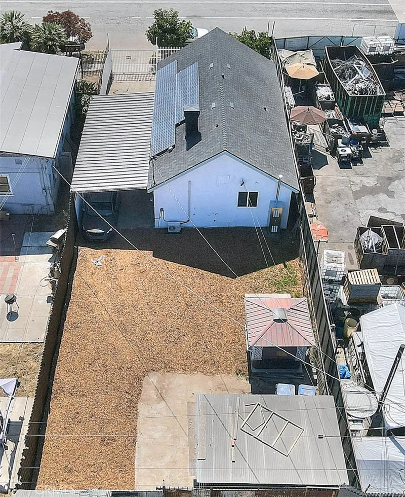 main property photo 53