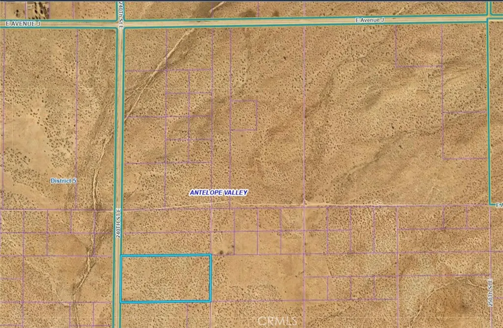 main property photo 8