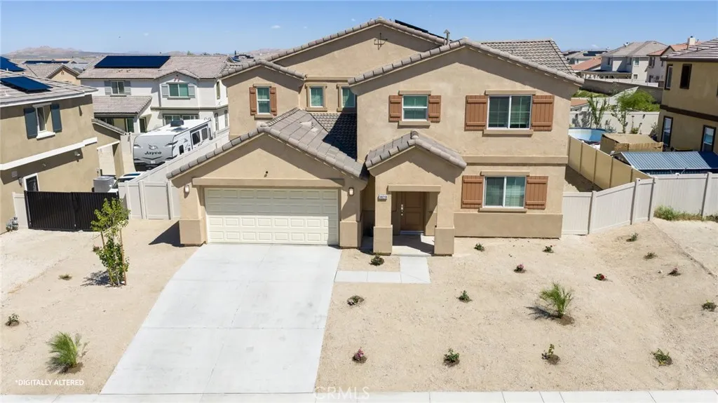main property photo 23