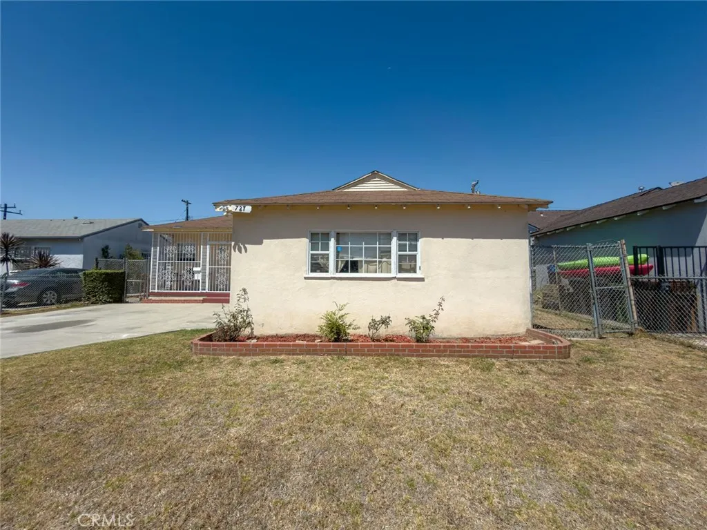 main property photo 77