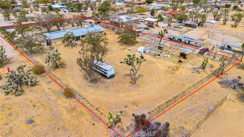 main property photo 32