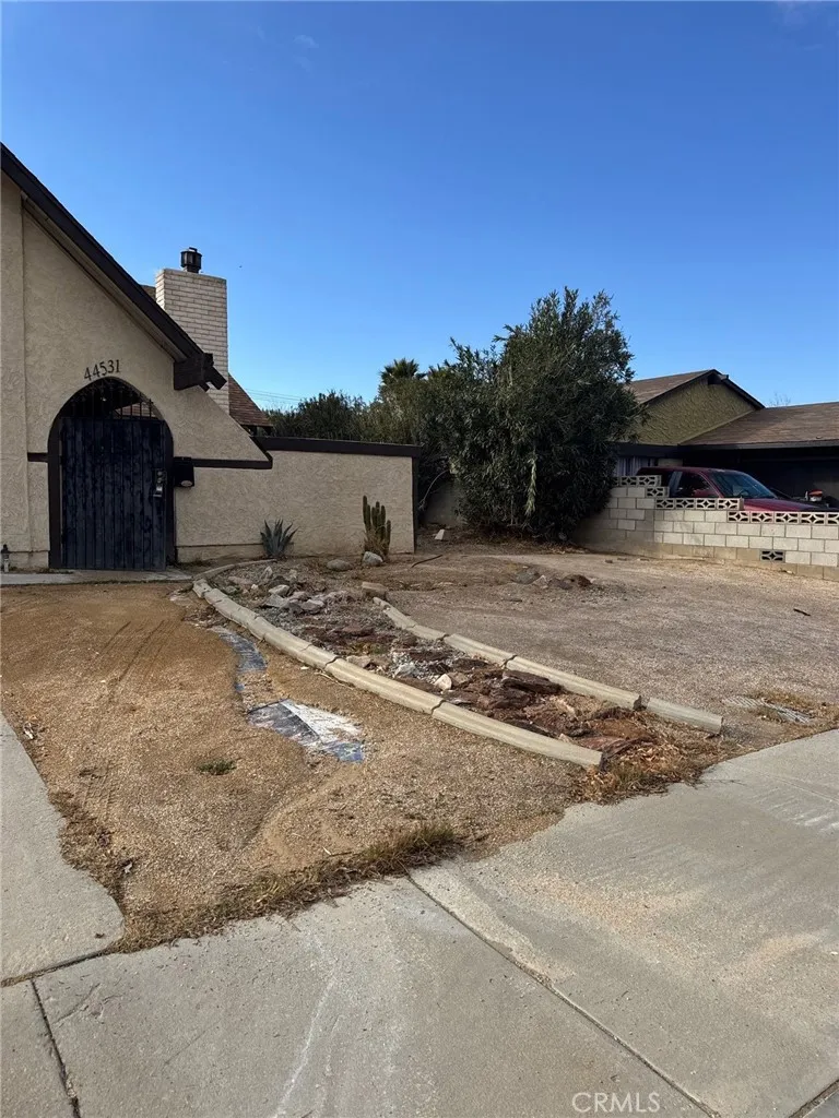 main property photo 2