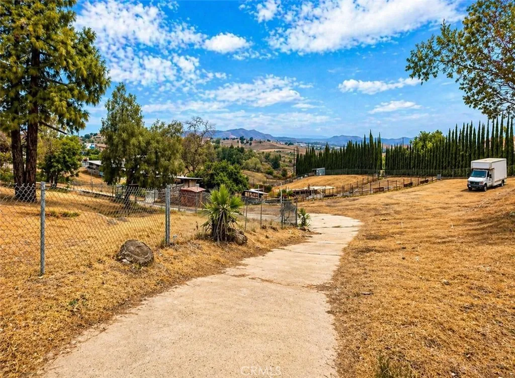 main property photo 39
