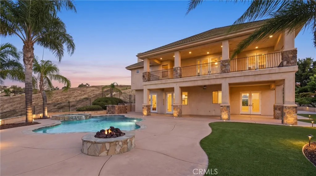 main property photo 9