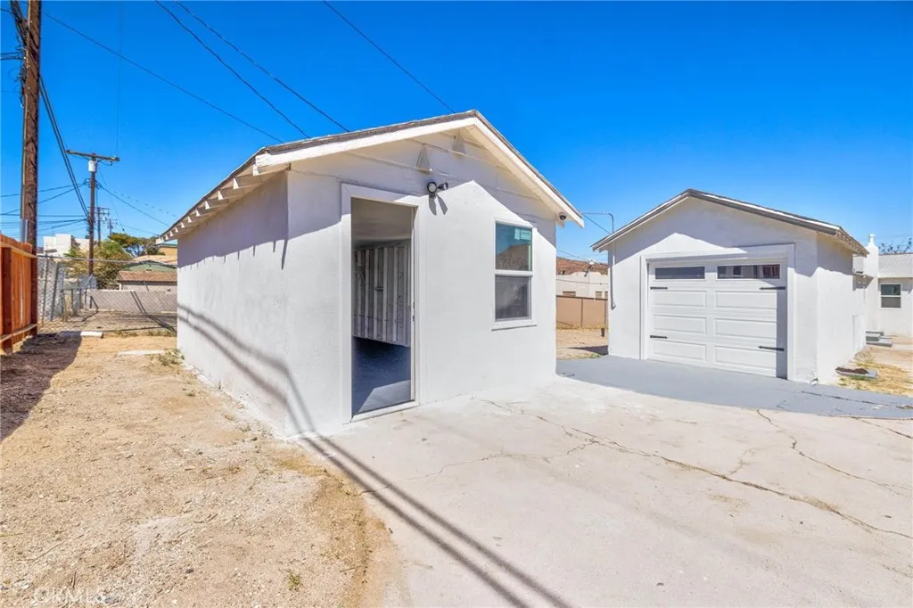 main property photo 42