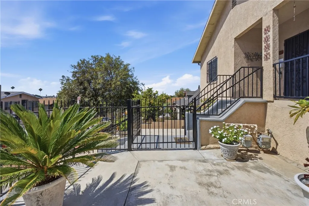 main property photo 57