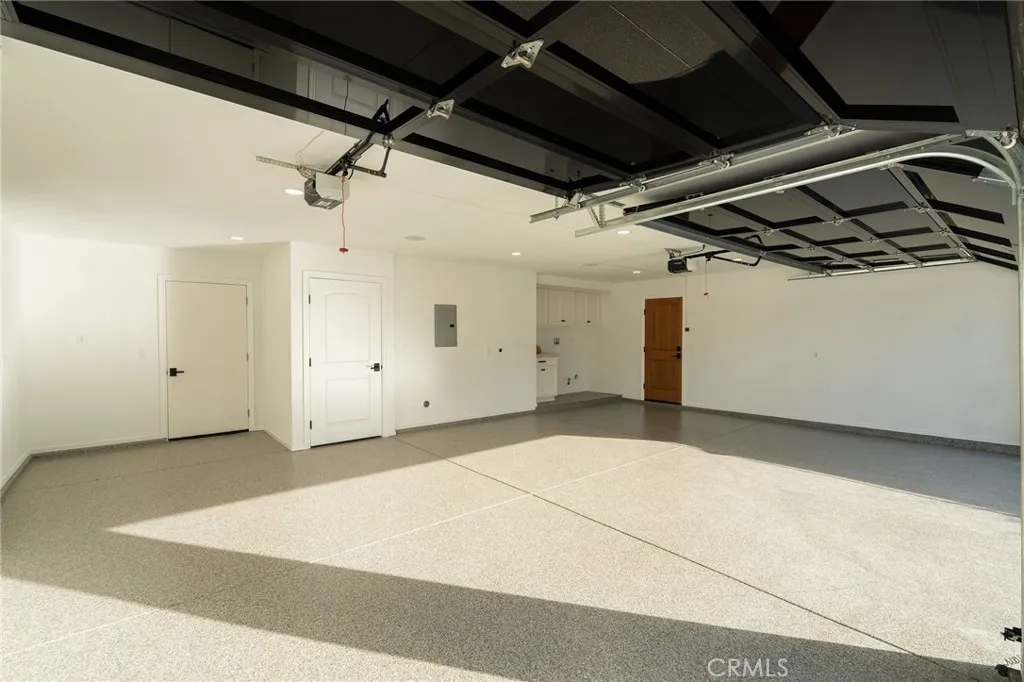 main property photo 59