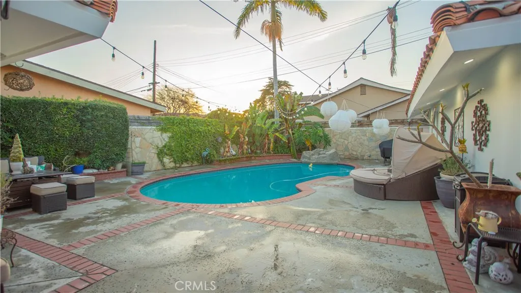 main property photo 60
