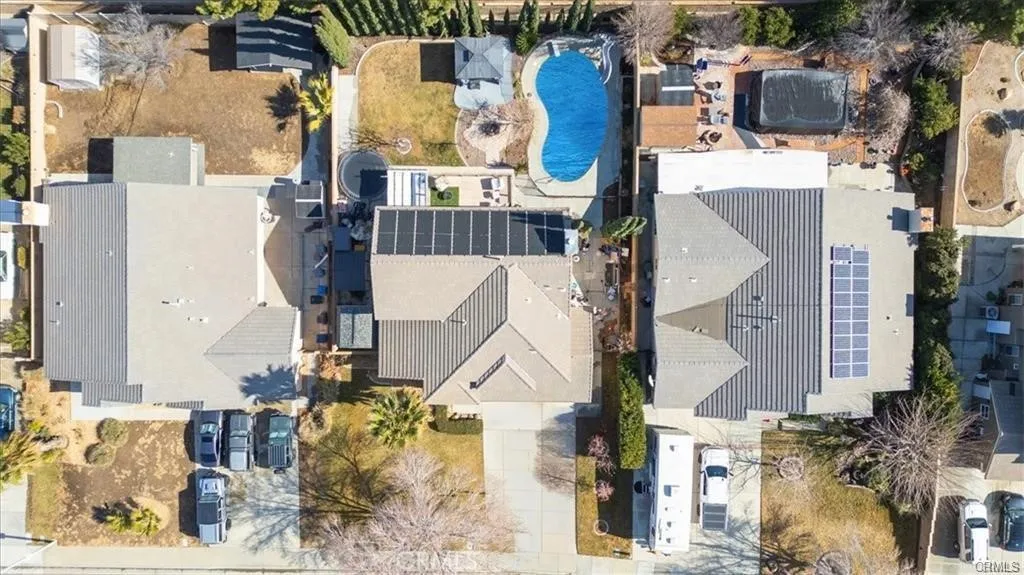 main property photo 42