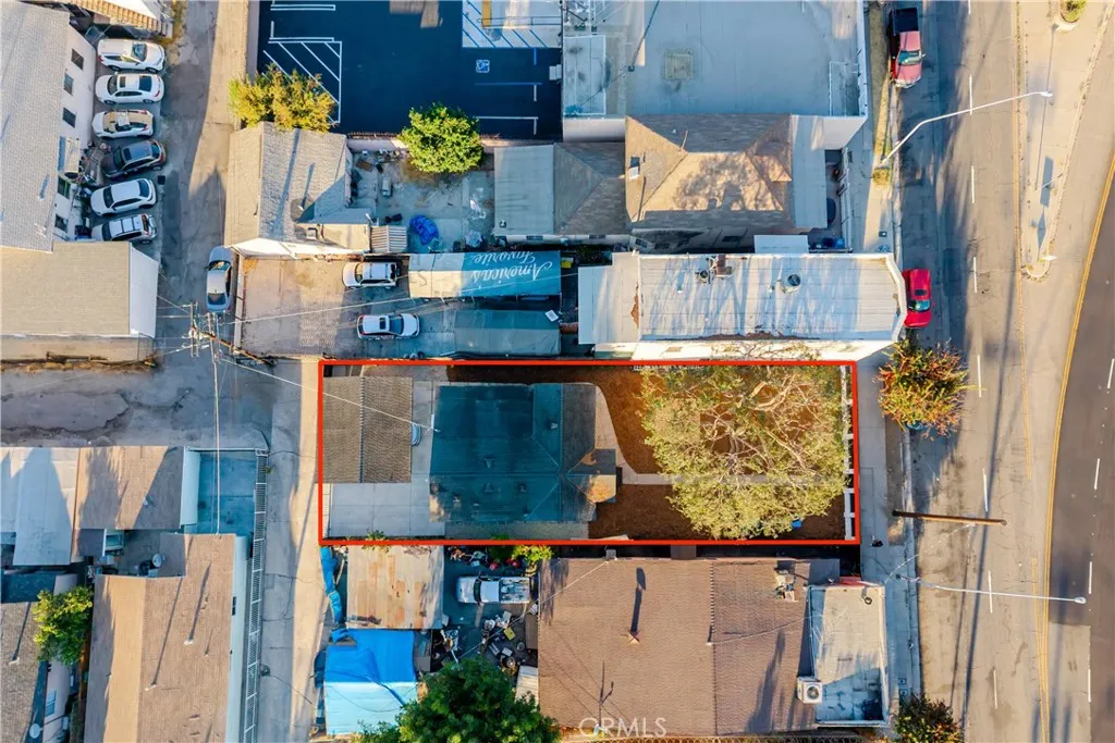 main property photo 29