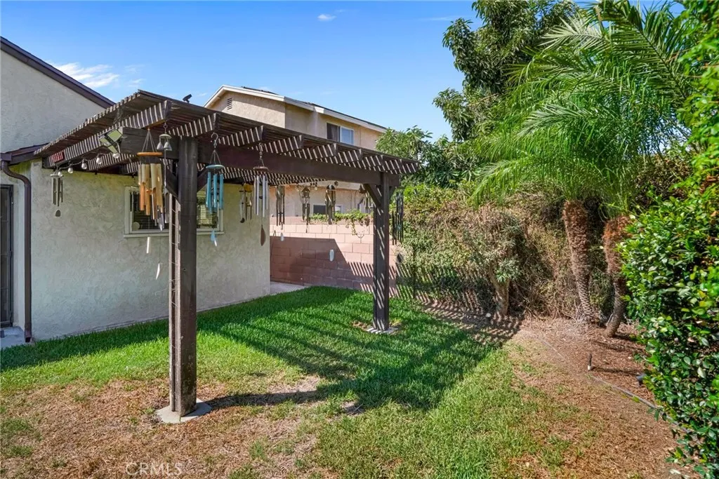 main property photo 31