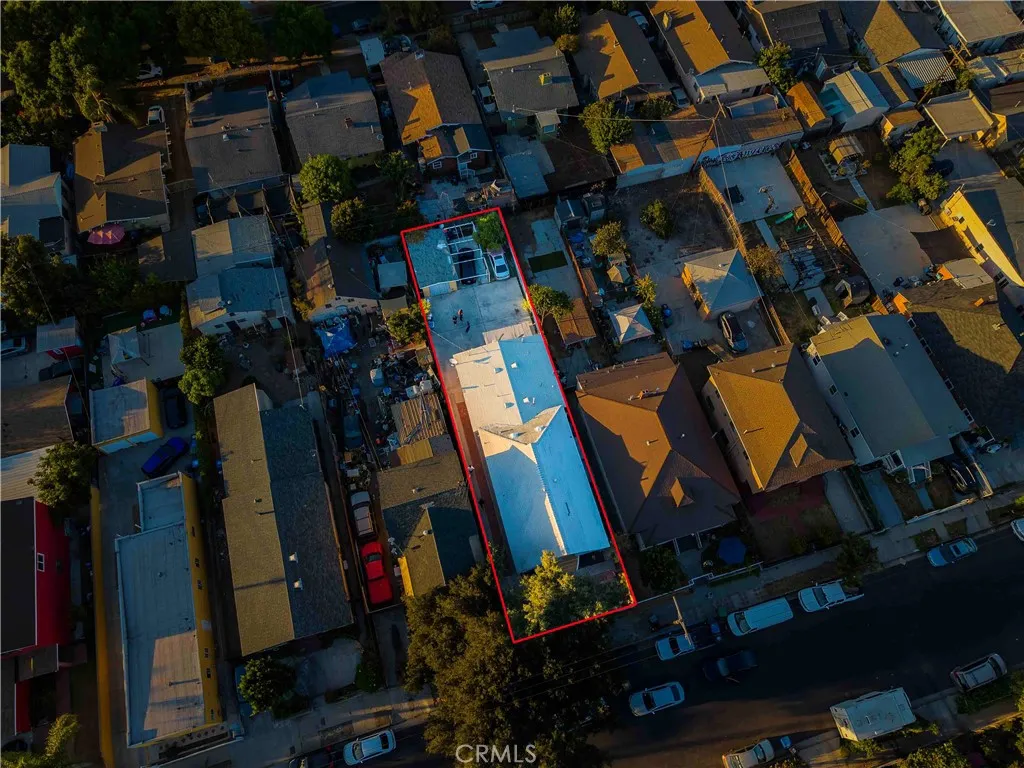 main property photo 25