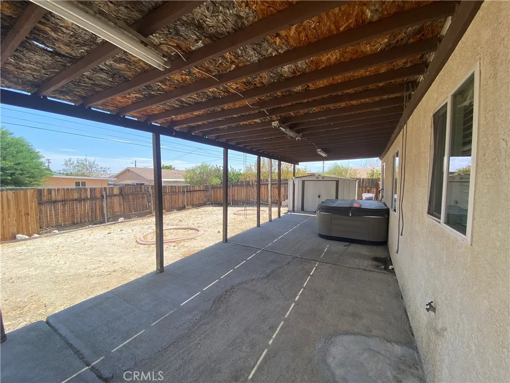 main property photo 16