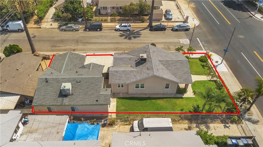 main property photo 14