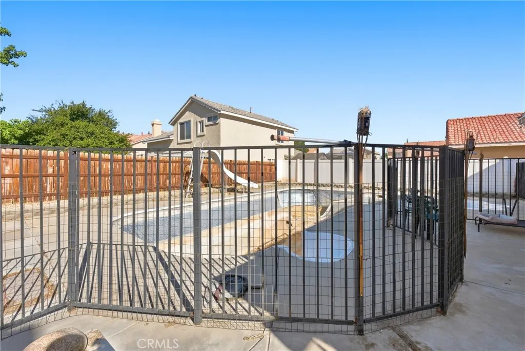 main property photo 37