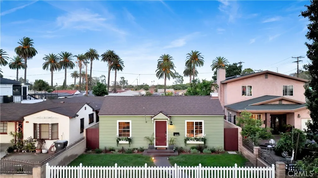 main property photo 39