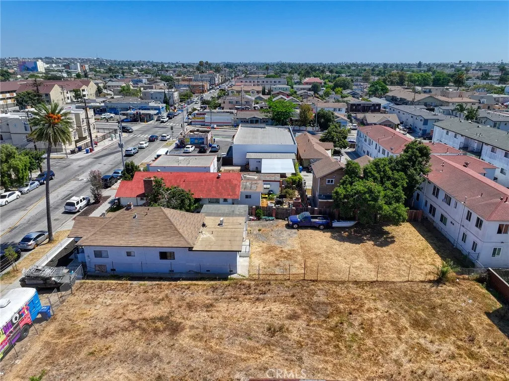 main property photo 43