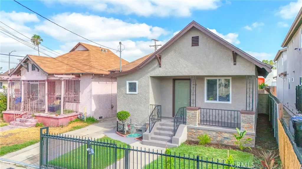 main property photo 1